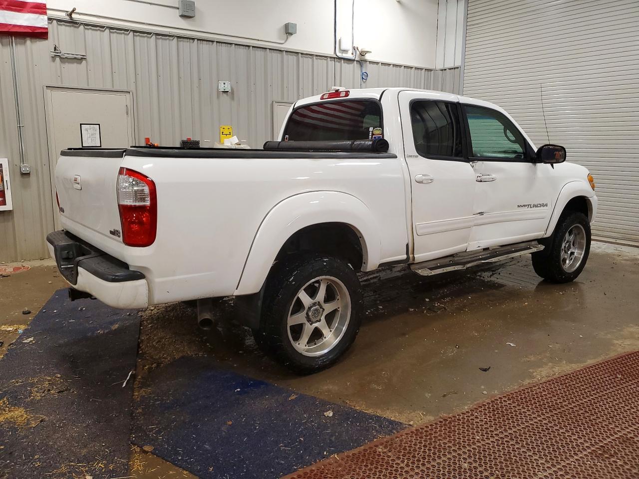 2004 TOYOTA TUNDRA LIMITED photo 3