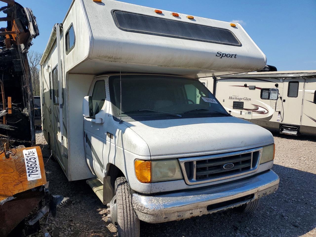 2004 FORD ECONOLINE