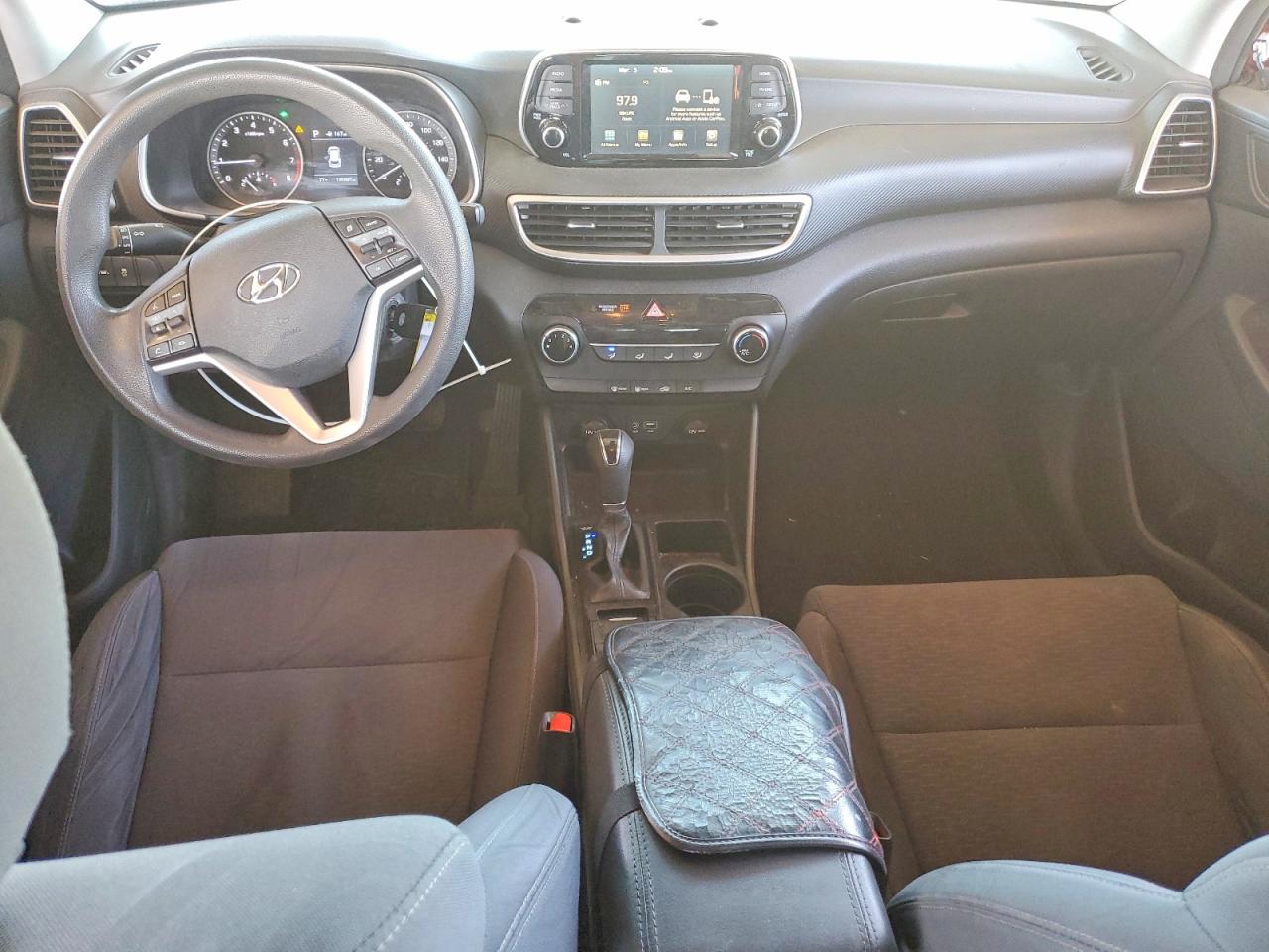 2021 HYUNDAI TUCSON SE photo 8