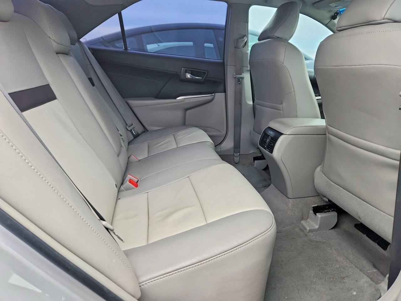 2014 TOYOTA CAMRY XLE V6 photo 10
