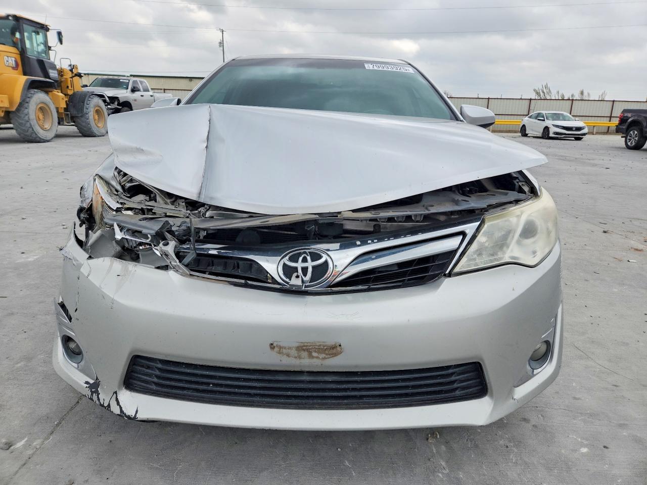 2014 TOYOTA CAMRY XLE V6 photo 5