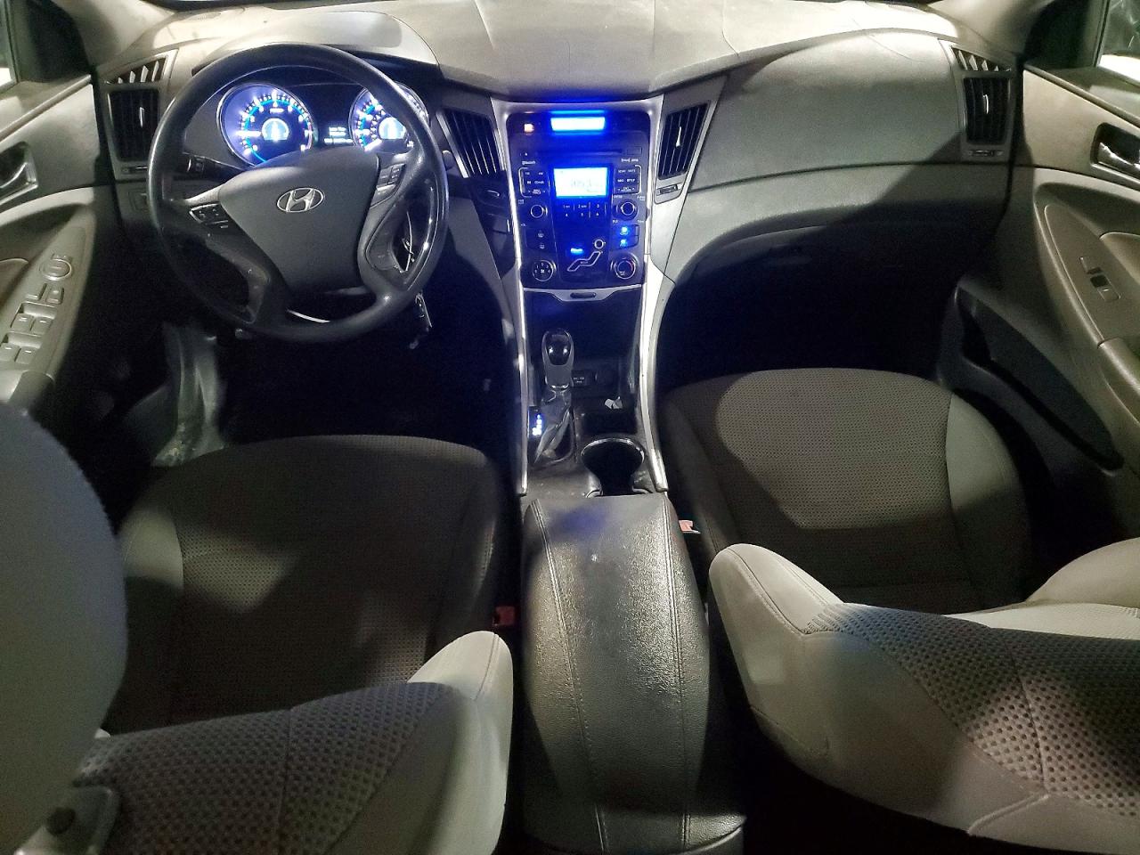 2011 HYUNDAI SONATA GLS photo 8