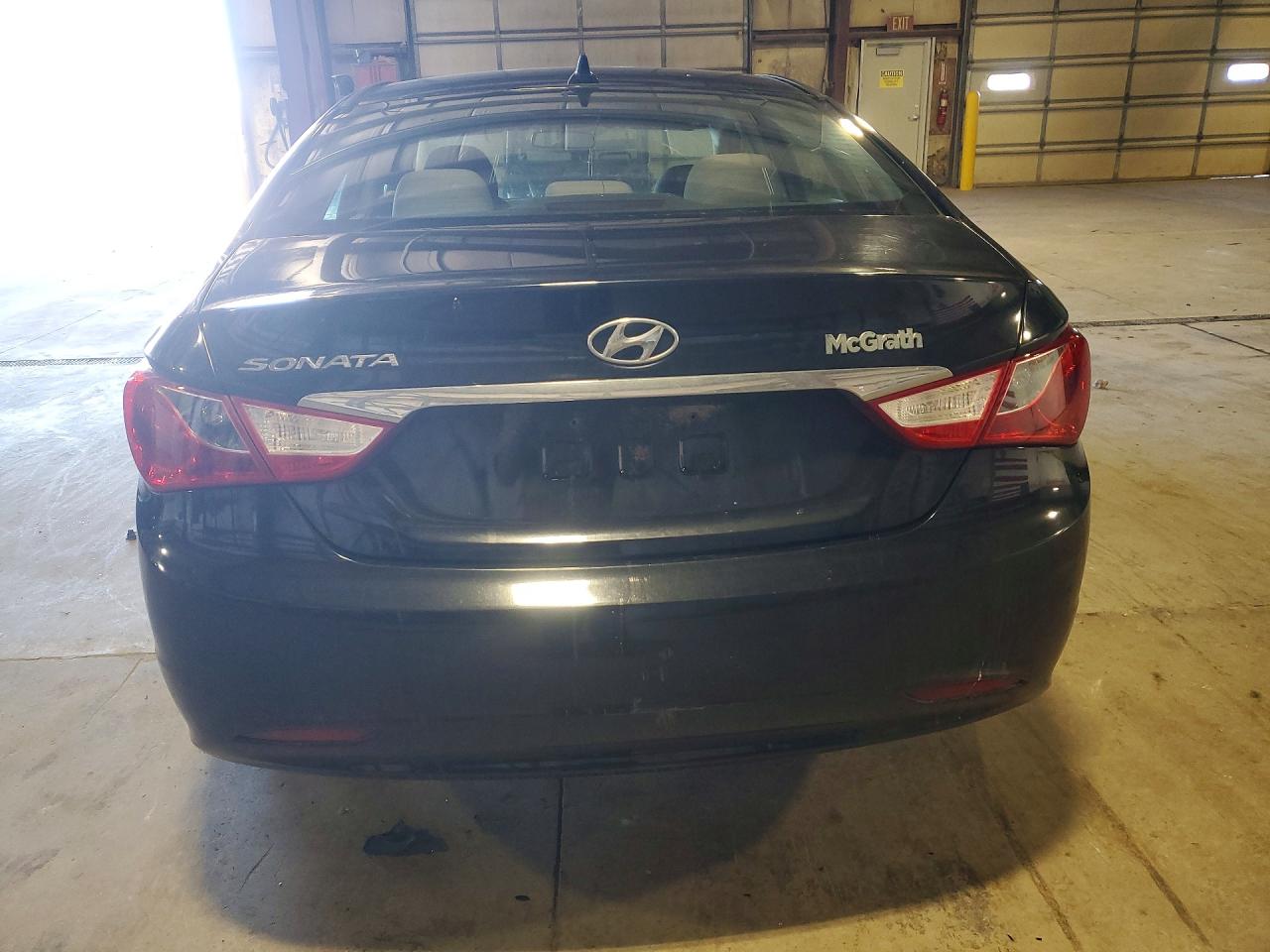 2011 HYUNDAI SONATA GLS photo 6