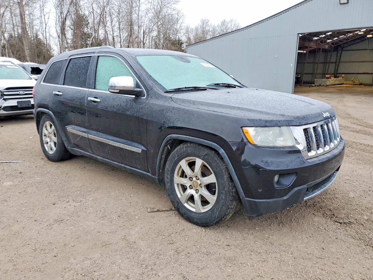 2011 JEEP GRAND CHEROKEE OVERLAND photo 4