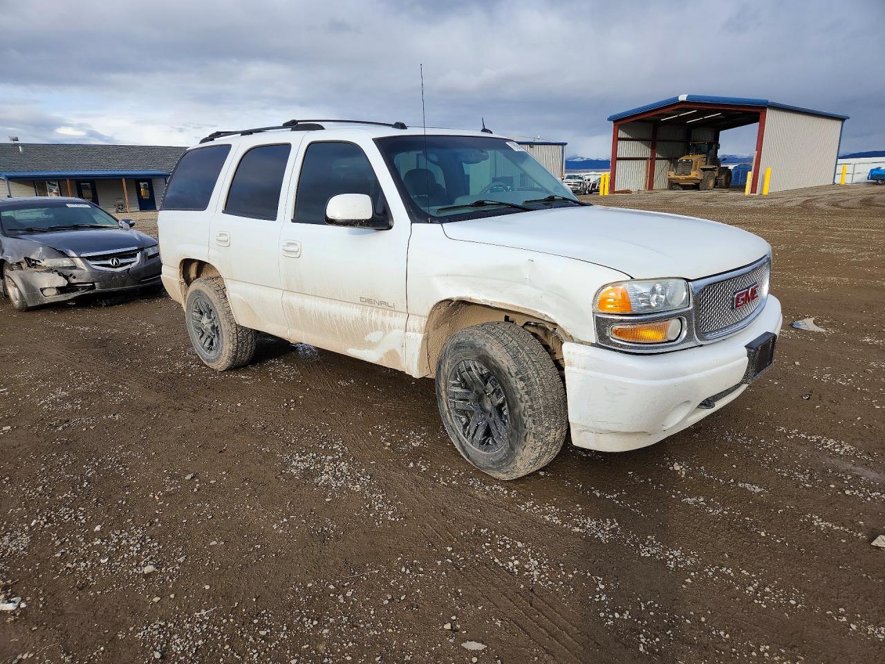 2004 GMC YUKON DENALI photo 4