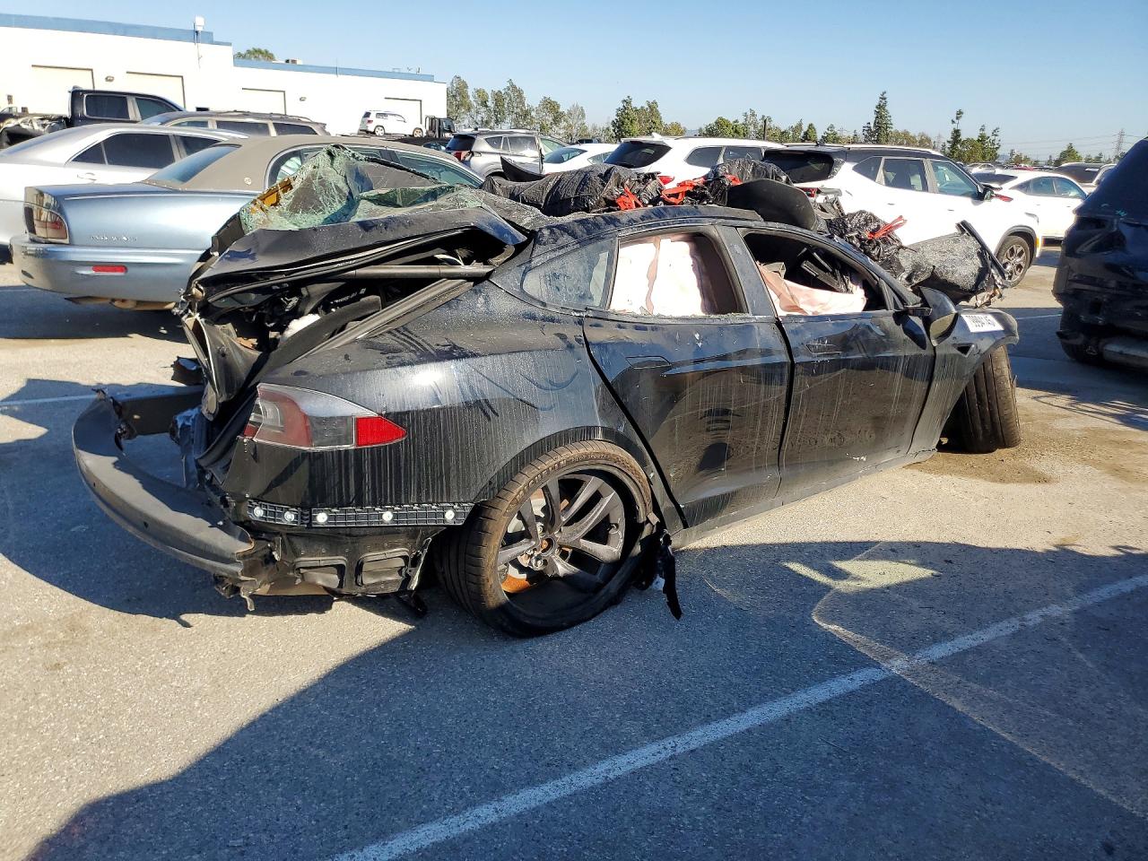 2022 TESLA MODEL S photo 3