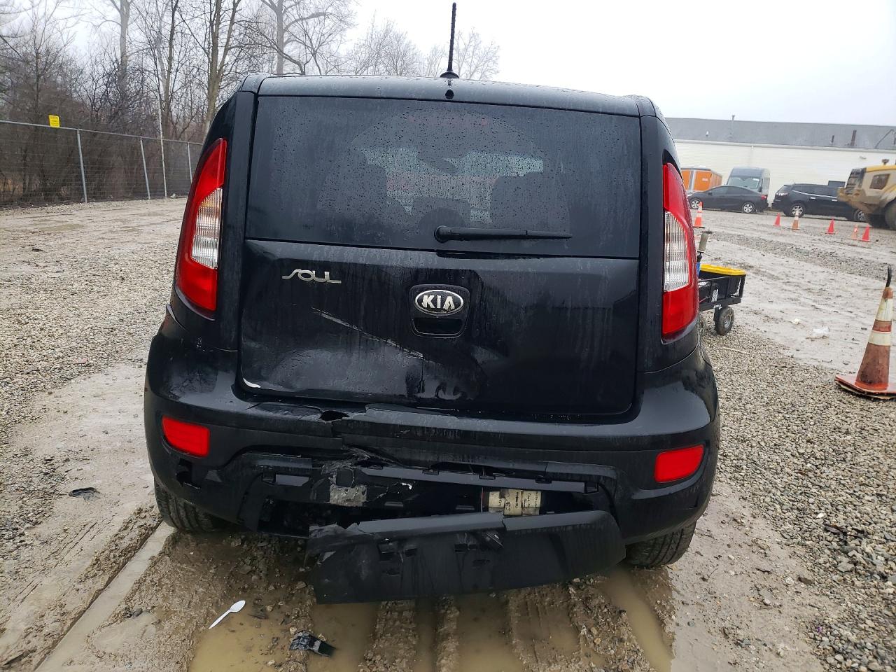 2013 KIA SOUL BASE photo 11