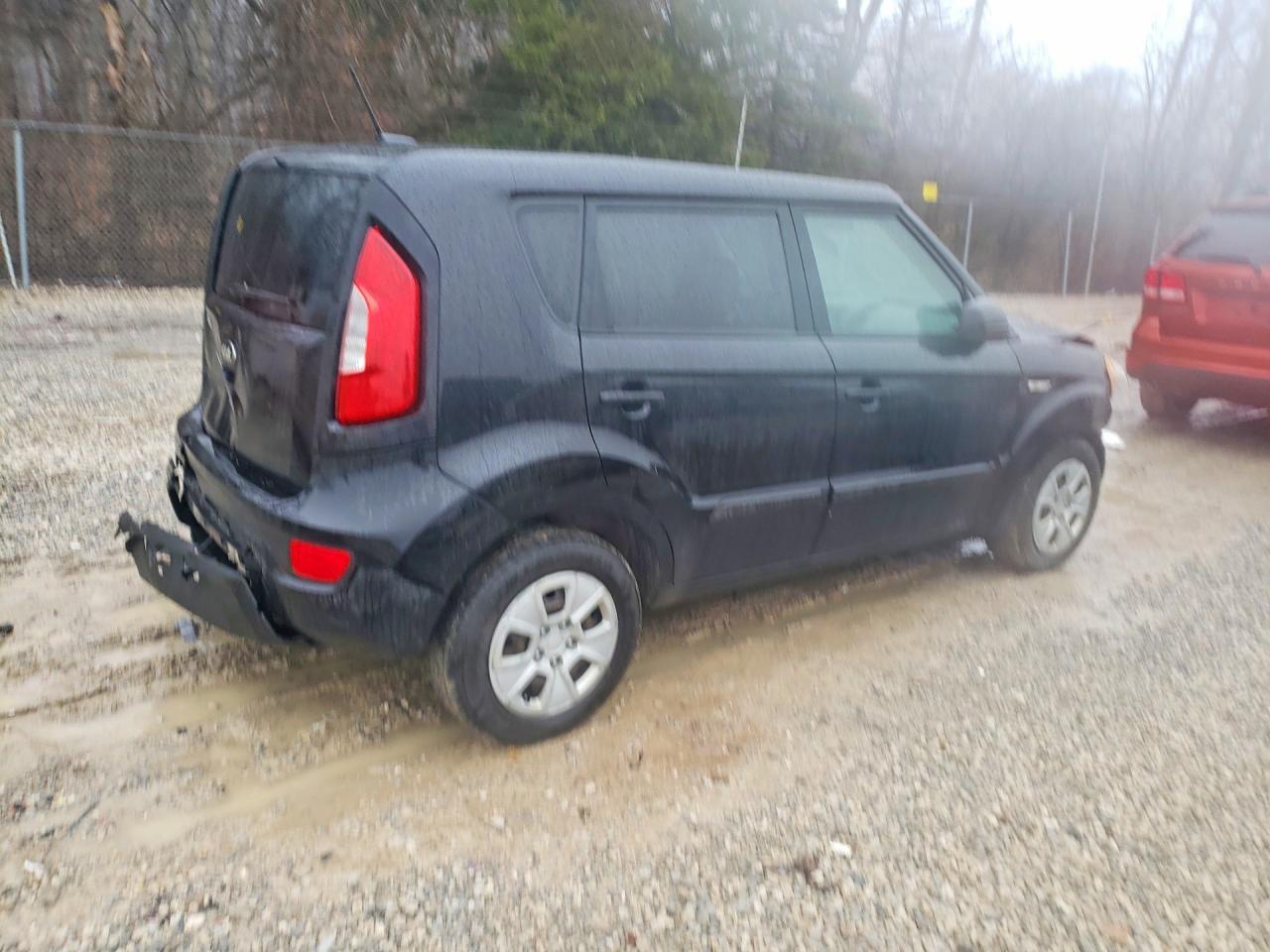 2013 KIA SOUL BASE photo 5