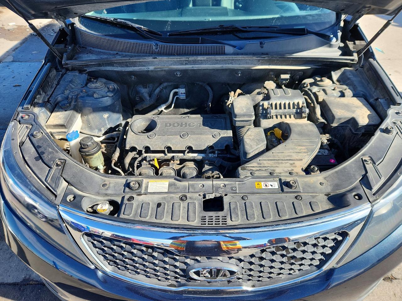 2013 KIA SORENTO LX photo 21
