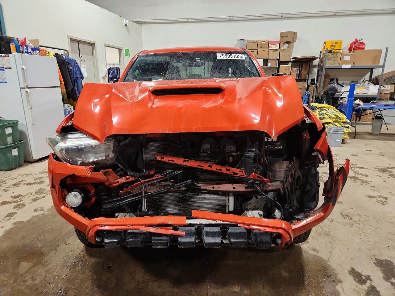 2017 TOYOTA TACOMA photo 13