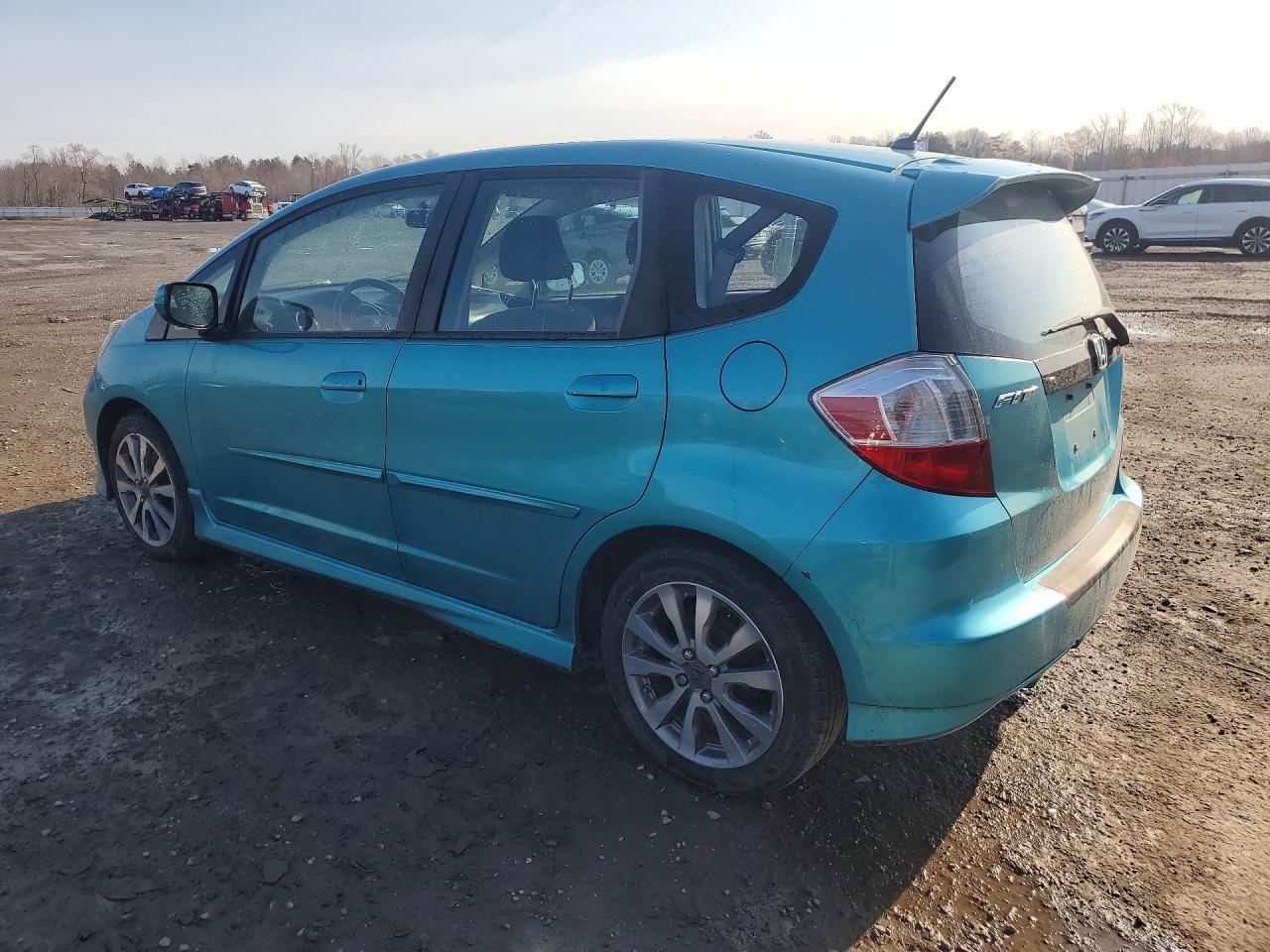 2013 HONDA FIT SPORT photo 4