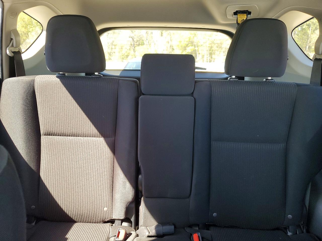 2018 TOYOTA RAV4 LE photo 19