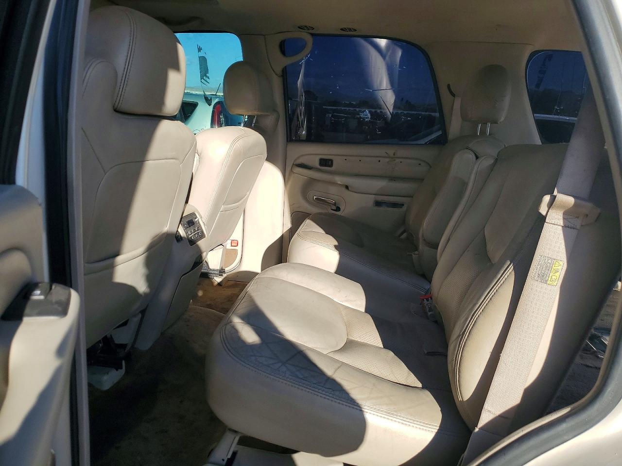 2005 CADILLAC ESCALADE LUXURY photo 11