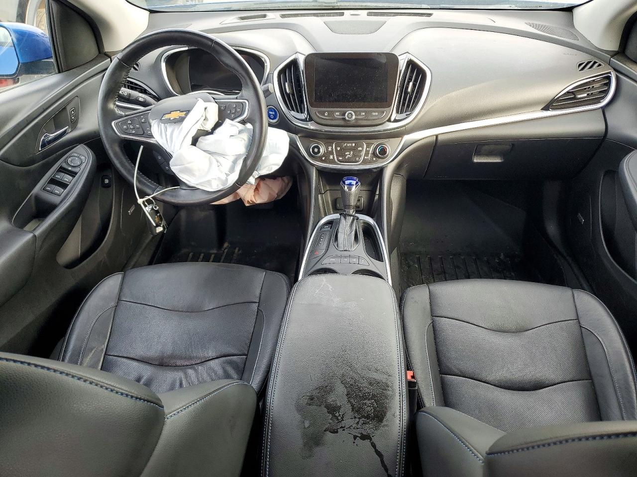 2017 CHEVROLET VOLT PREMIER photo 8
