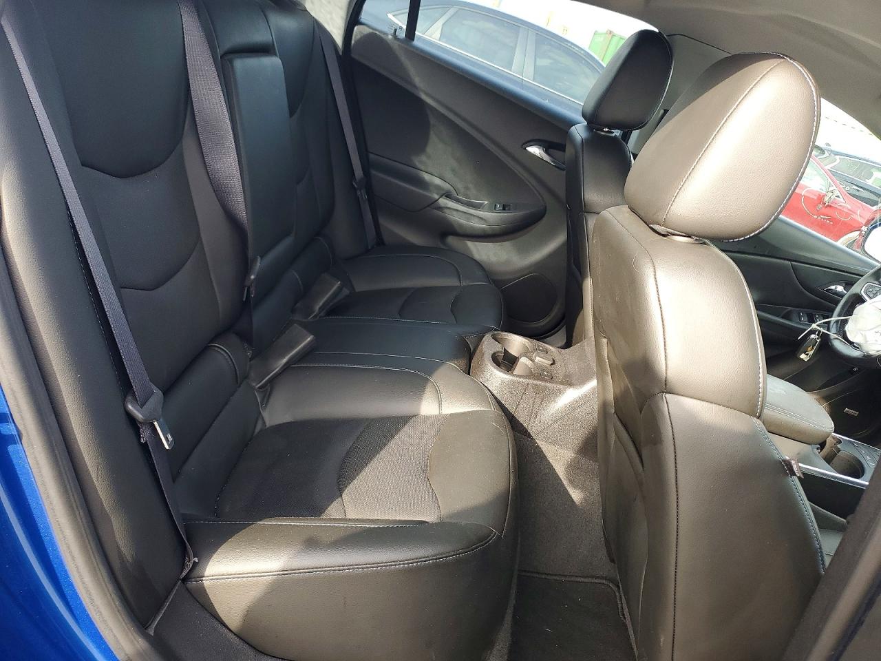 2017 CHEVROLET VOLT PREMIER photo 10