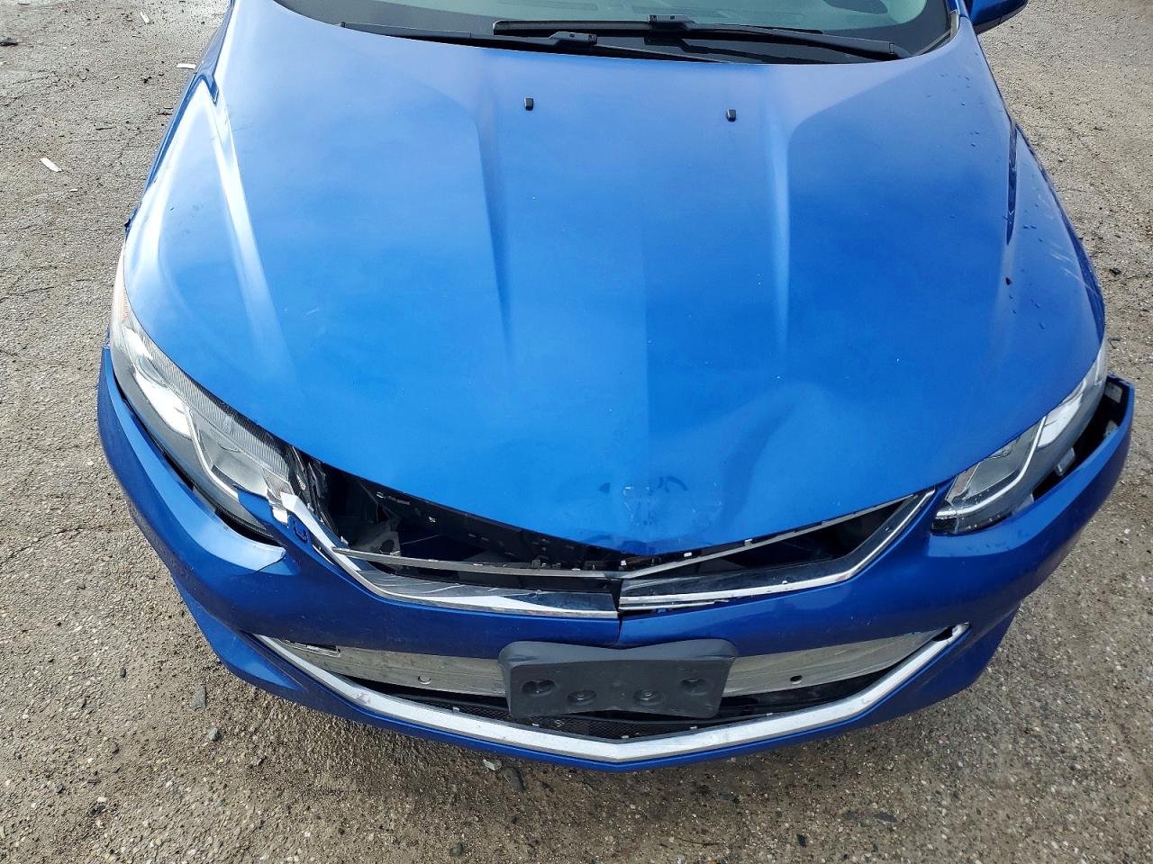 2017 CHEVROLET VOLT PREMIER photo 11