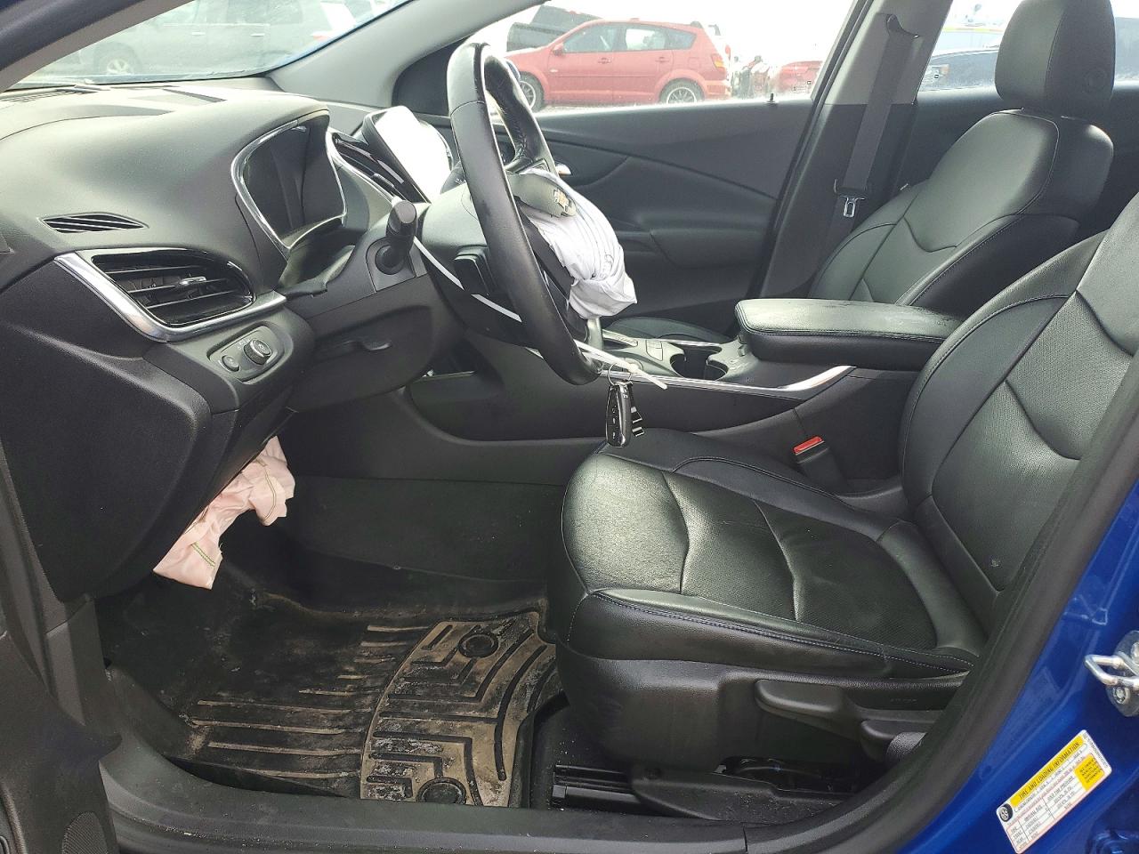 2017 CHEVROLET VOLT PREMIER photo 7