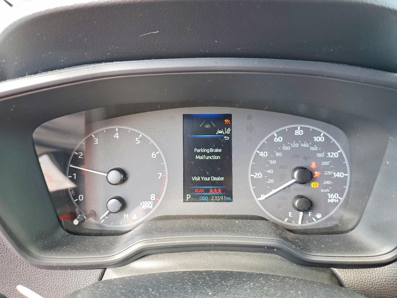 2024 TOYOTA COROLLA CROSS LE photo 17