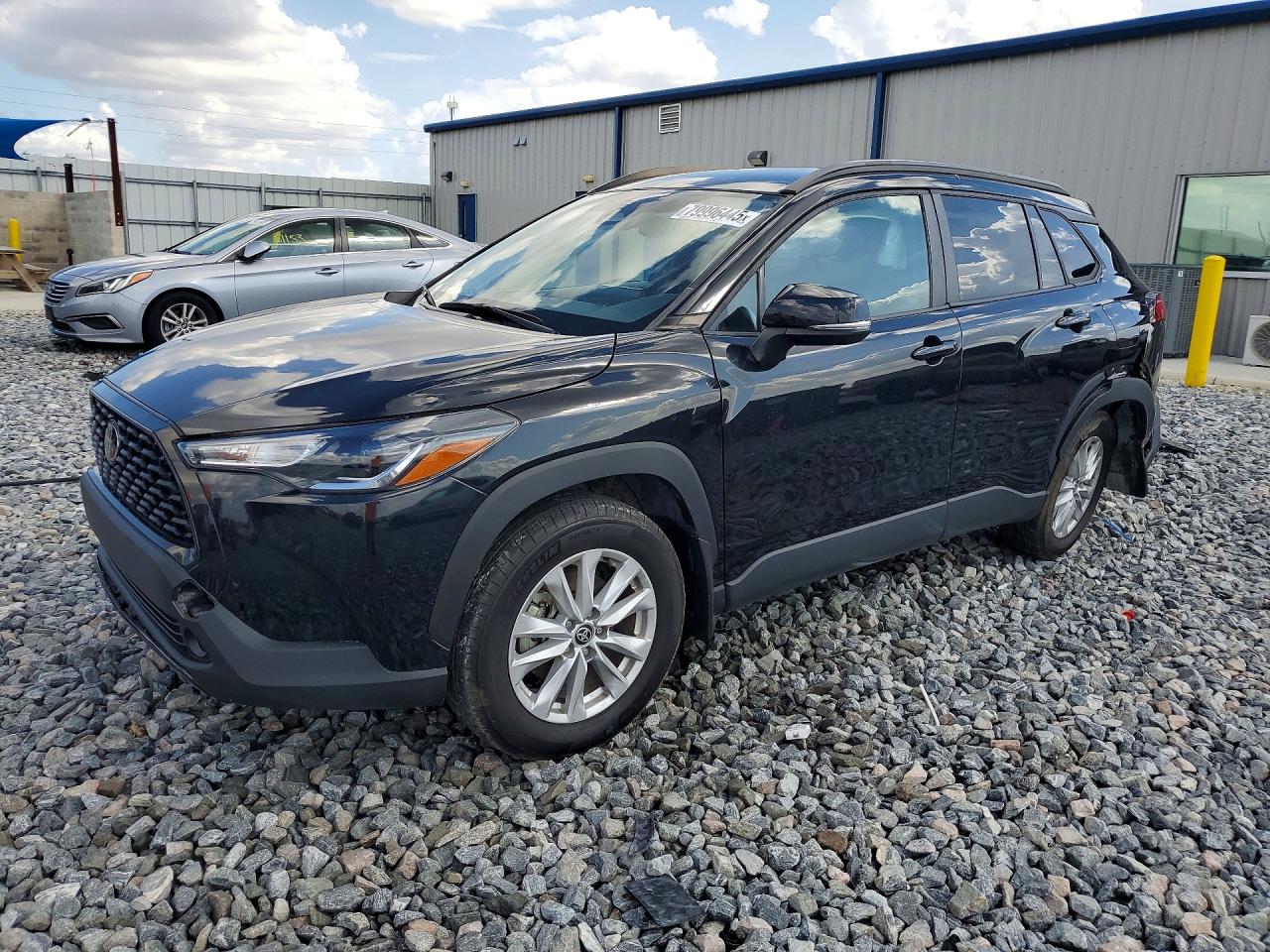2024 TOYOTA COROLLA CROSS