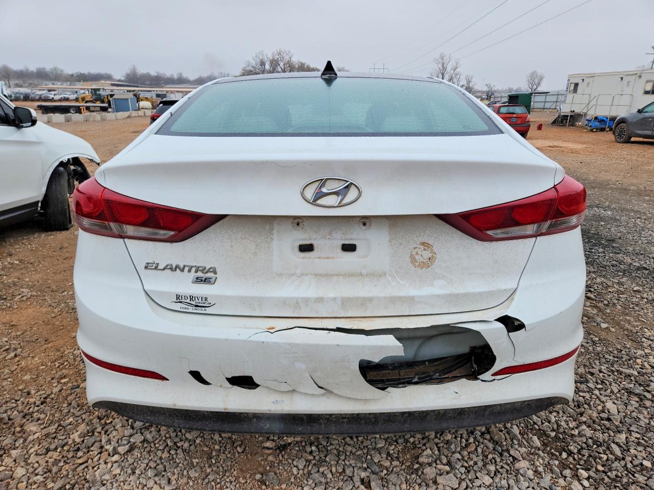 2017 HYUNDAI ELANTRA SE photo 16