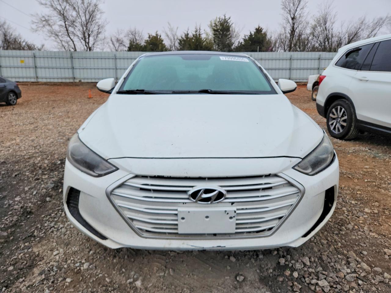 2017 HYUNDAI ELANTRA SE photo 13