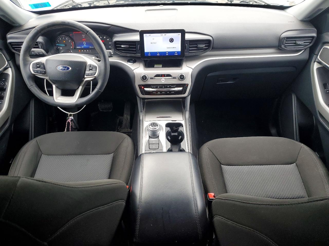 2024 FORD EXPLORER XLT photo 22