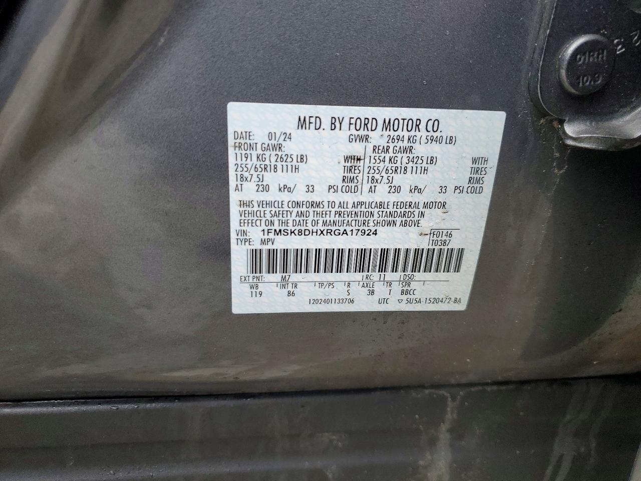 2024 FORD EXPLORER XLT photo 40