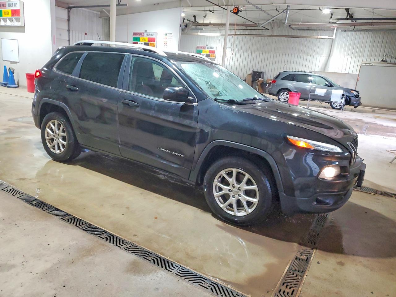 2016 JEEP CHEROKEE LATITUDE photo 7