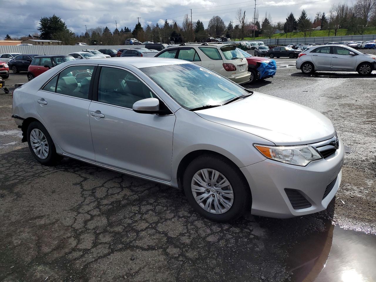 2012 TOYOTA CAMRY LE photo 7