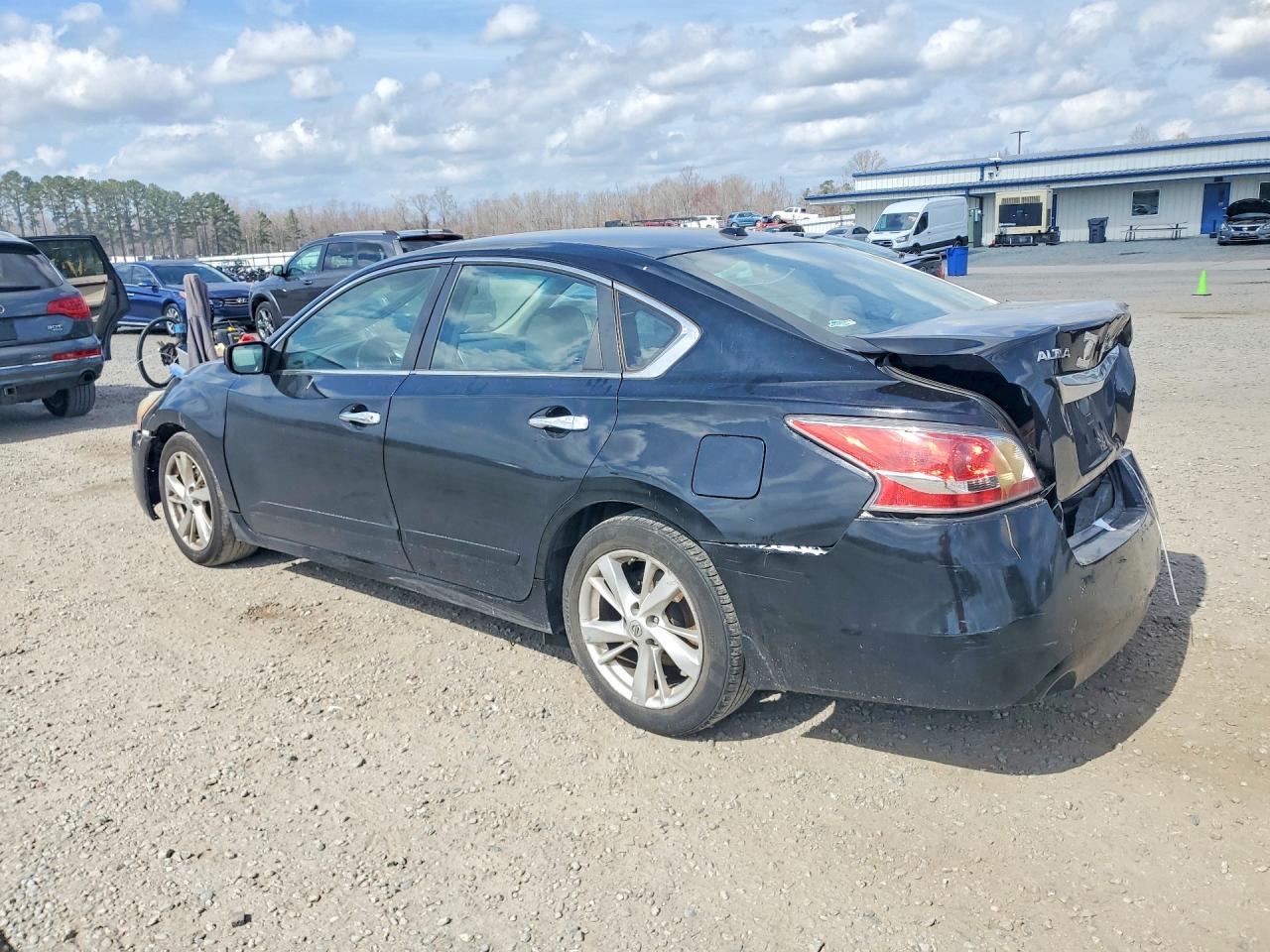 2015 NISSAN ALTIMA photo 2