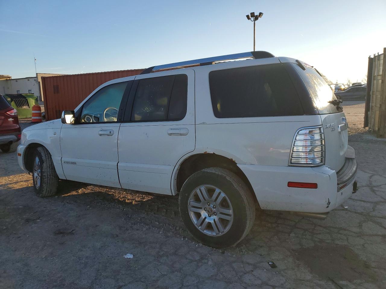 2008 MERCURY MOUNTAINEER PREMIER photo 3