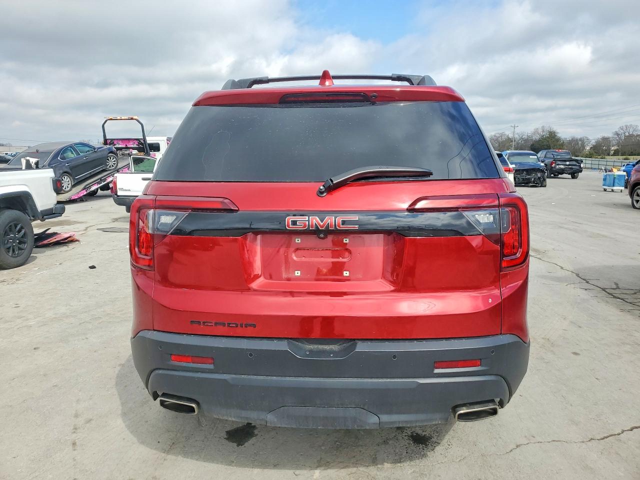2023 GMC ACADIA SLE photo 11
