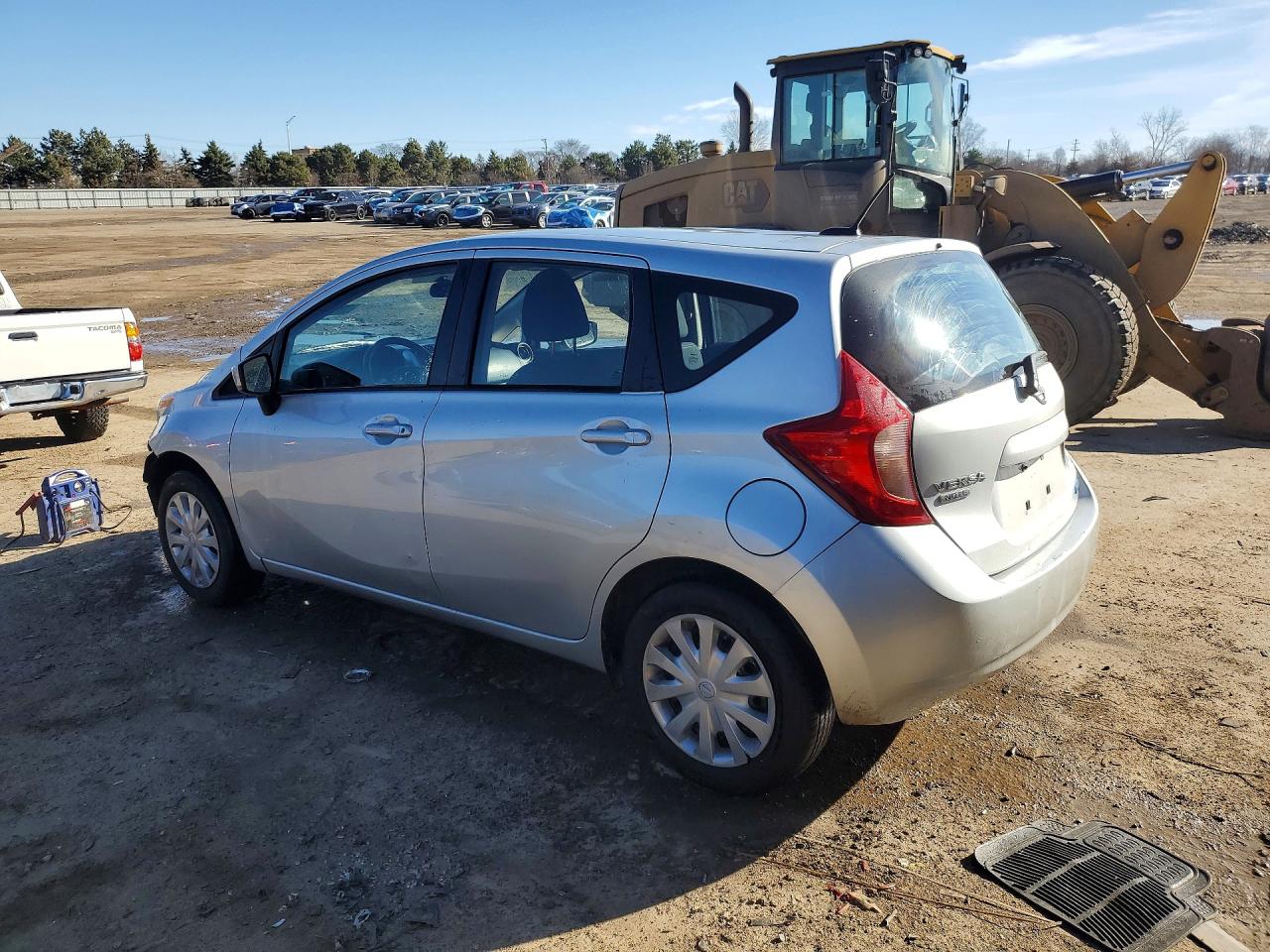 2016 NISSAN VERSA NOTE SV photo 4