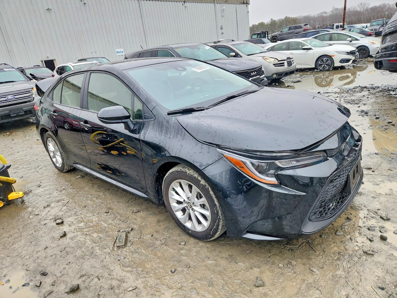 2022 TOYOTA COROLLA LE photo 4