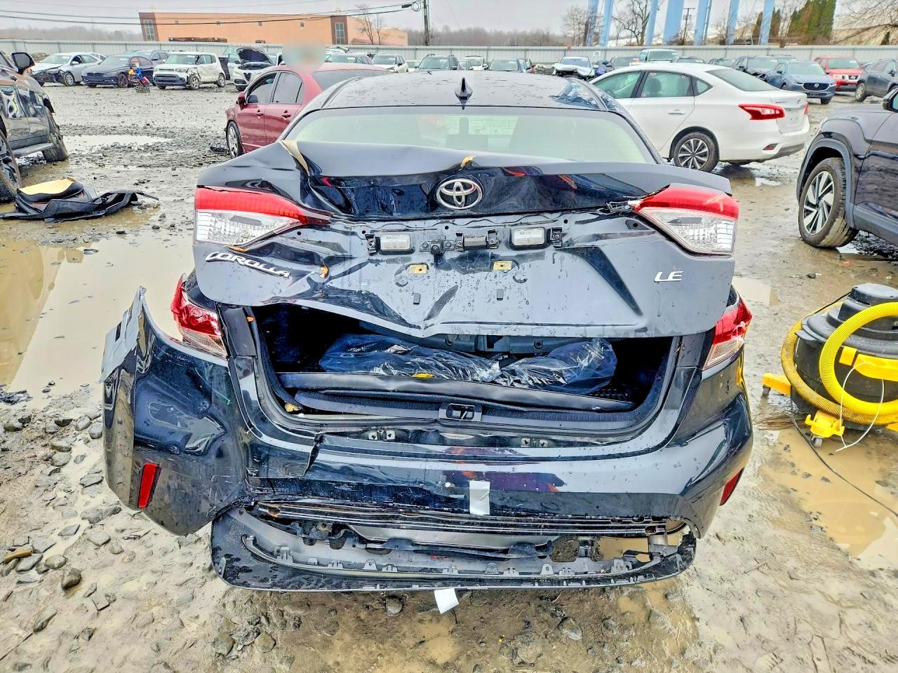 2022 TOYOTA COROLLA LE photo 6