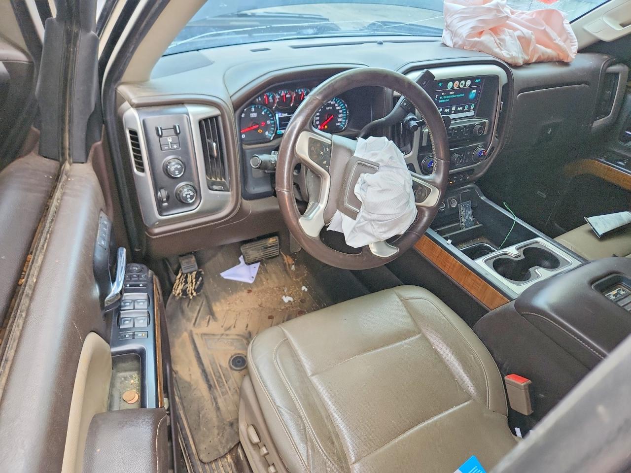 2017 GMC SIERRA K1500 SLT photo 8