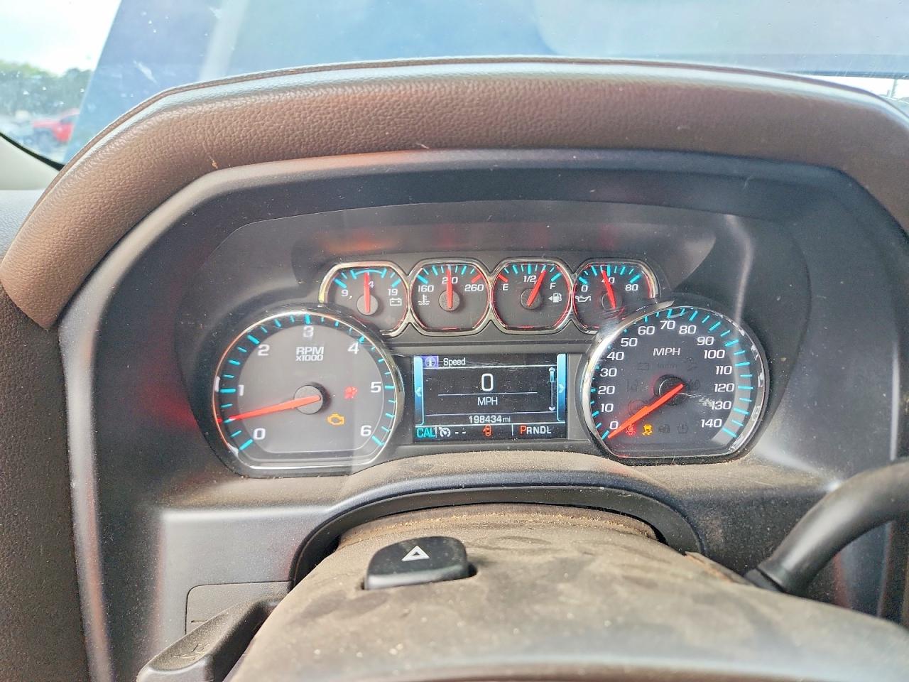 2017 GMC SIERRA K1500 SLT photo 9