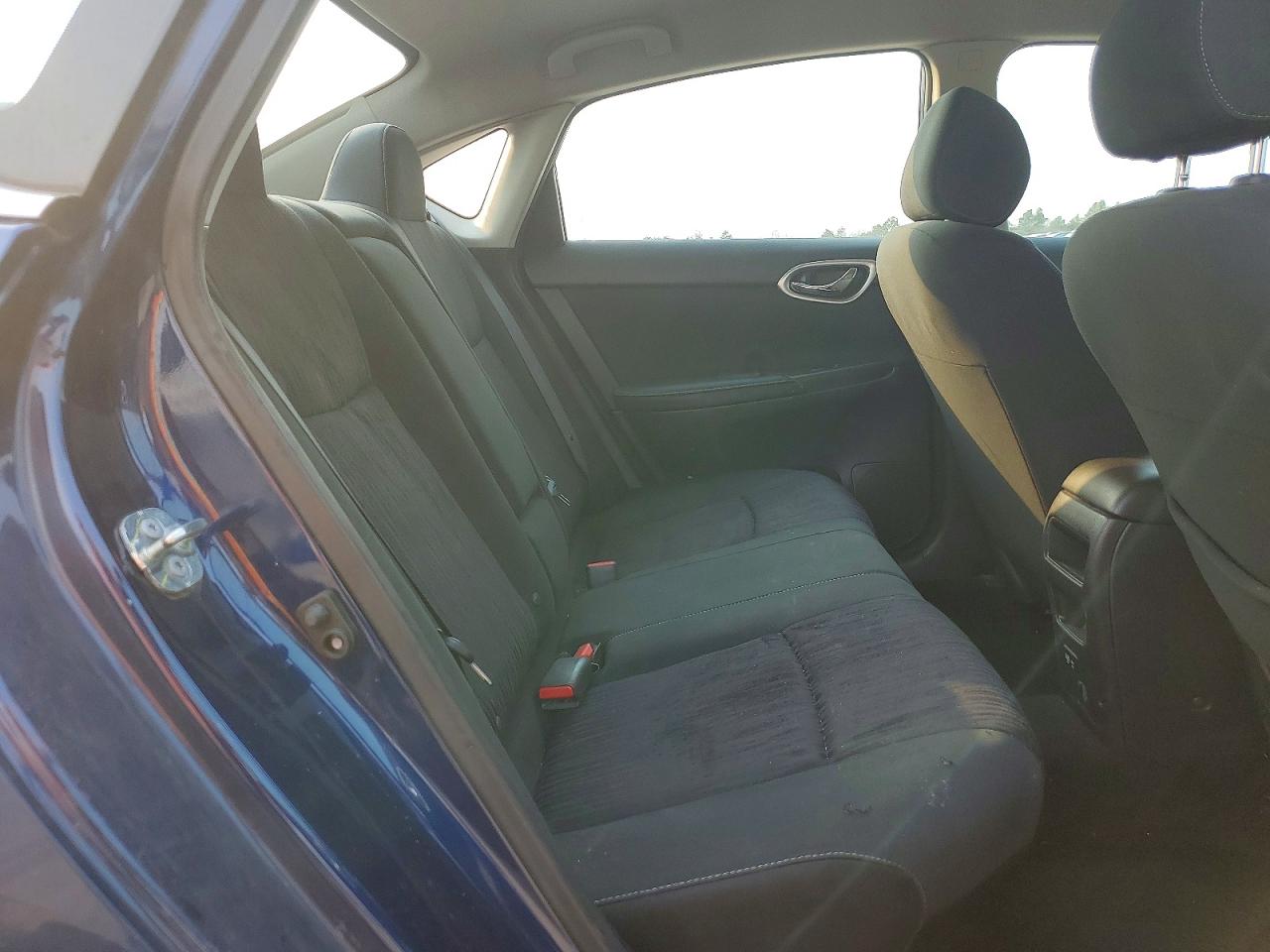 2019 NISSAN SENTRA SV photo 10