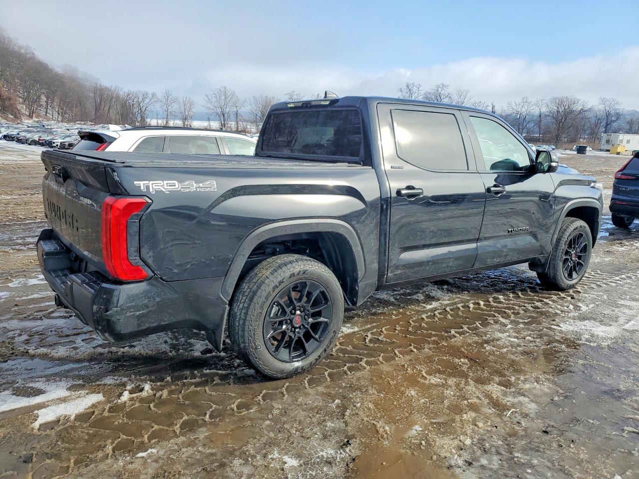 2024 TOYOTA TUNDRA LIMITED HV photo 7