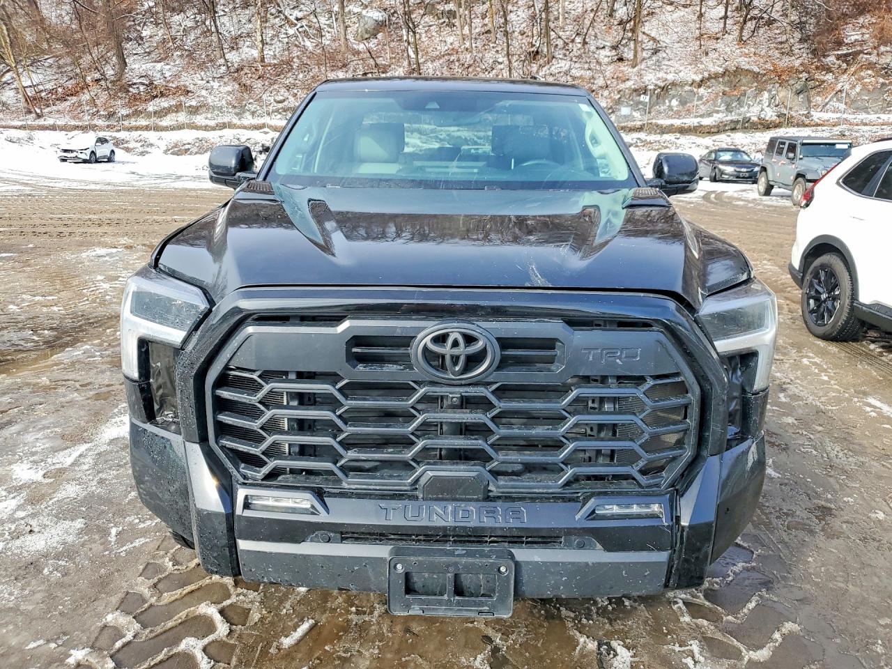 2024 TOYOTA TUNDRA LIMITED HV photo 13