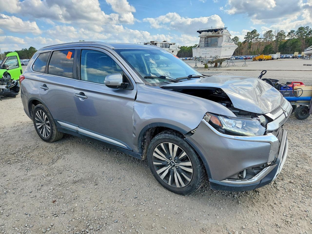 2019 MITSUBISHI OUTLANDER SE photo 4