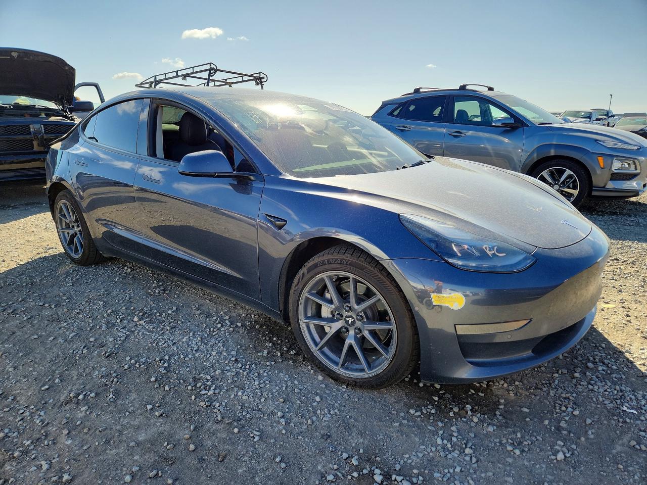 2022 TESLA MODEL 3 photo 4