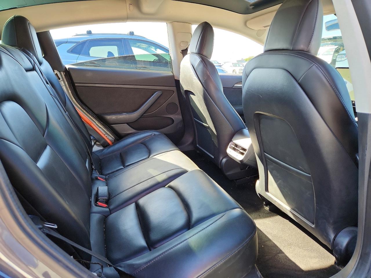 2022 TESLA MODEL 3 photo 10