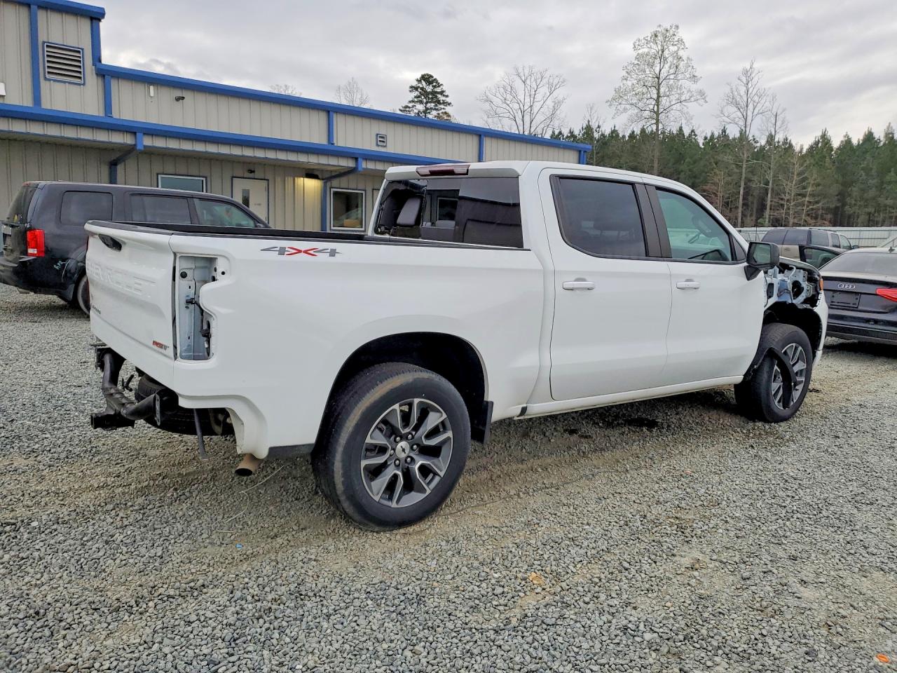 2023 CHEVROLET SILVERADO K1500 RST photo 5