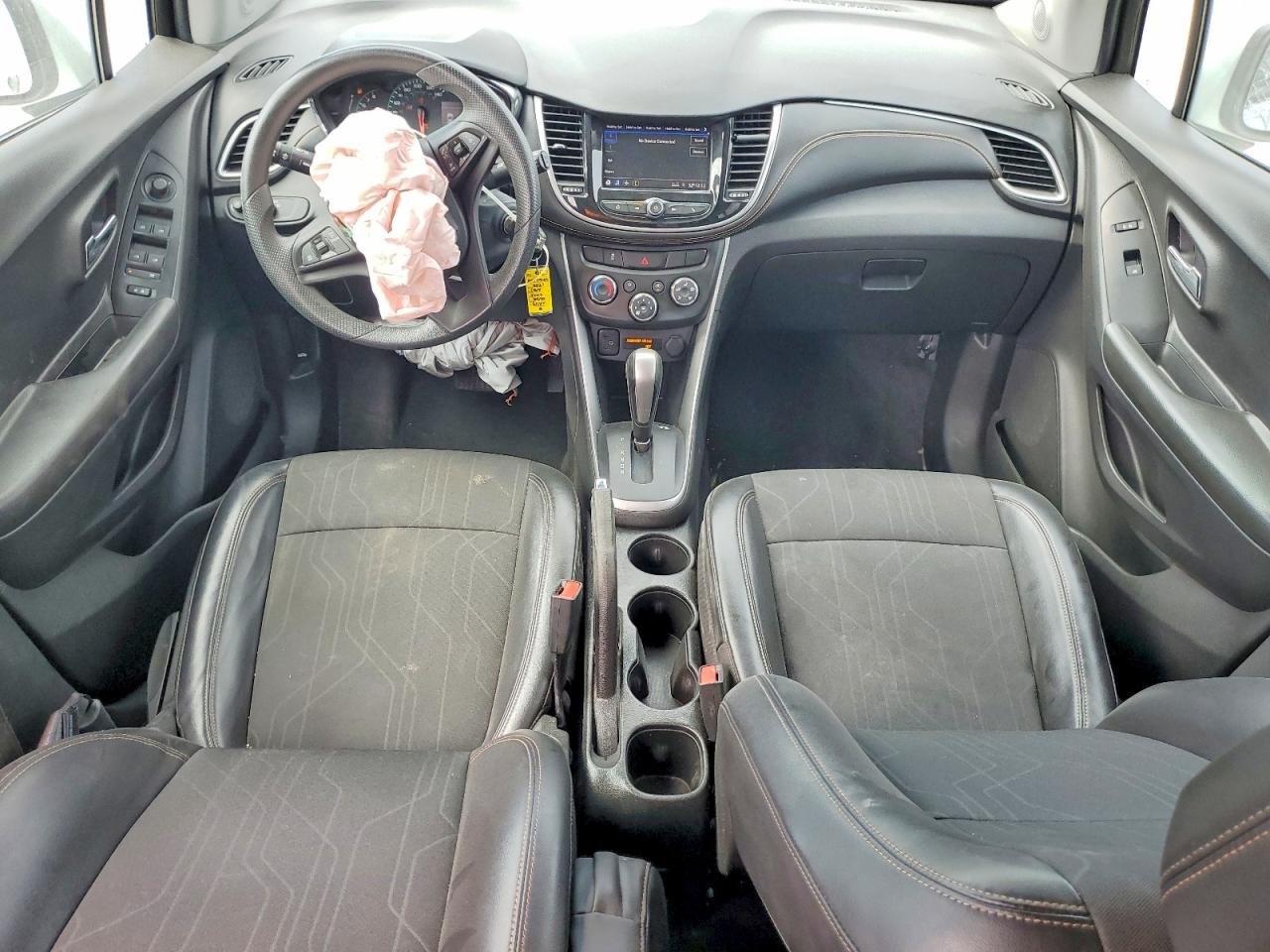 2021 CHEVROLET TRAX 1LT photo 22
