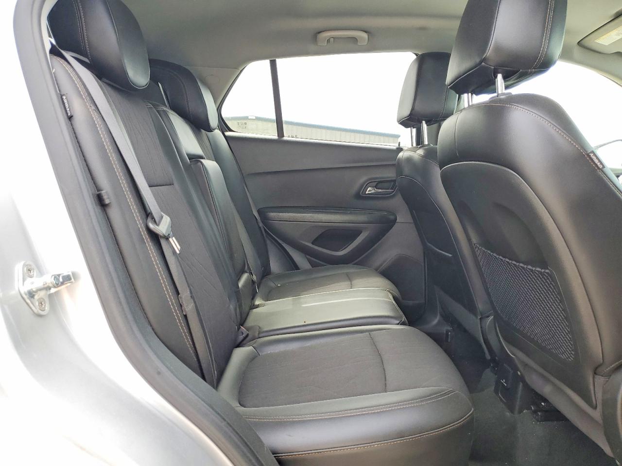 2021 CHEVROLET TRAX 1LT photo 31