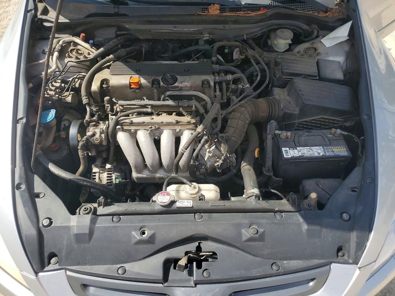2003 HONDA ACCORD LX photo 11
