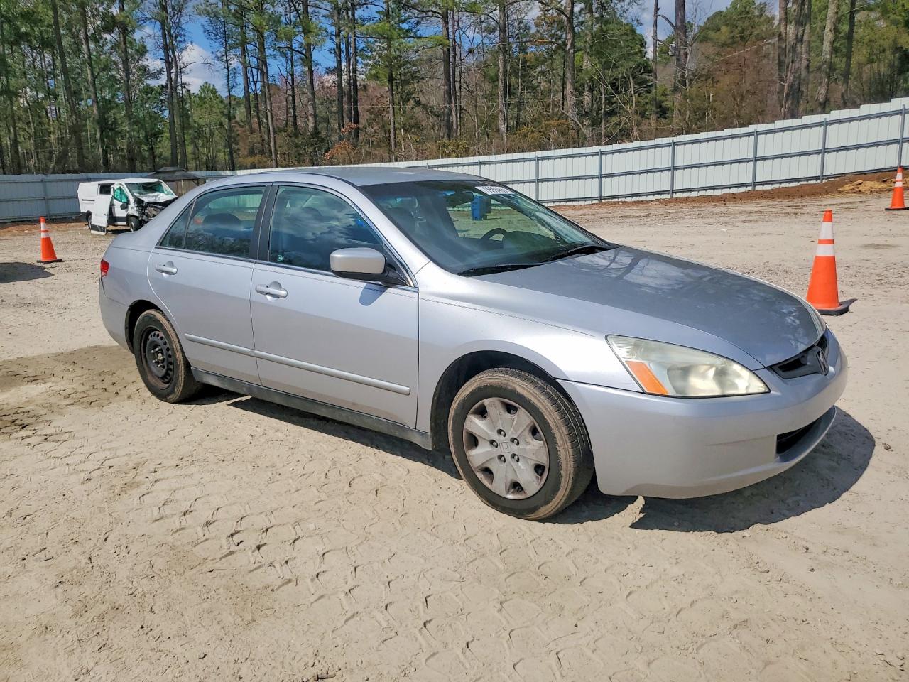 2003 HONDA ACCORD LX photo 4