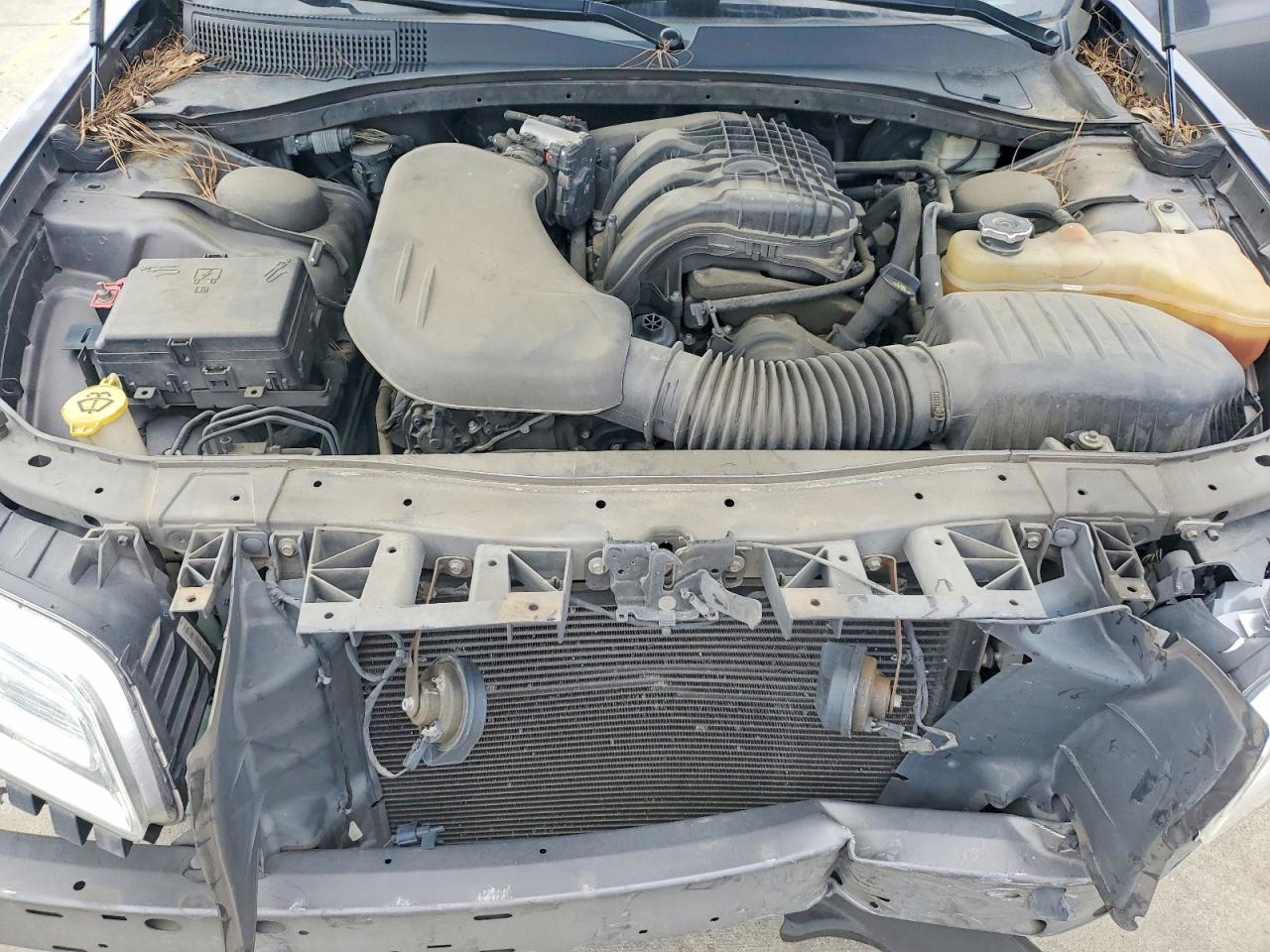 2015 CHRYSLER 300 LIMITED photo 11