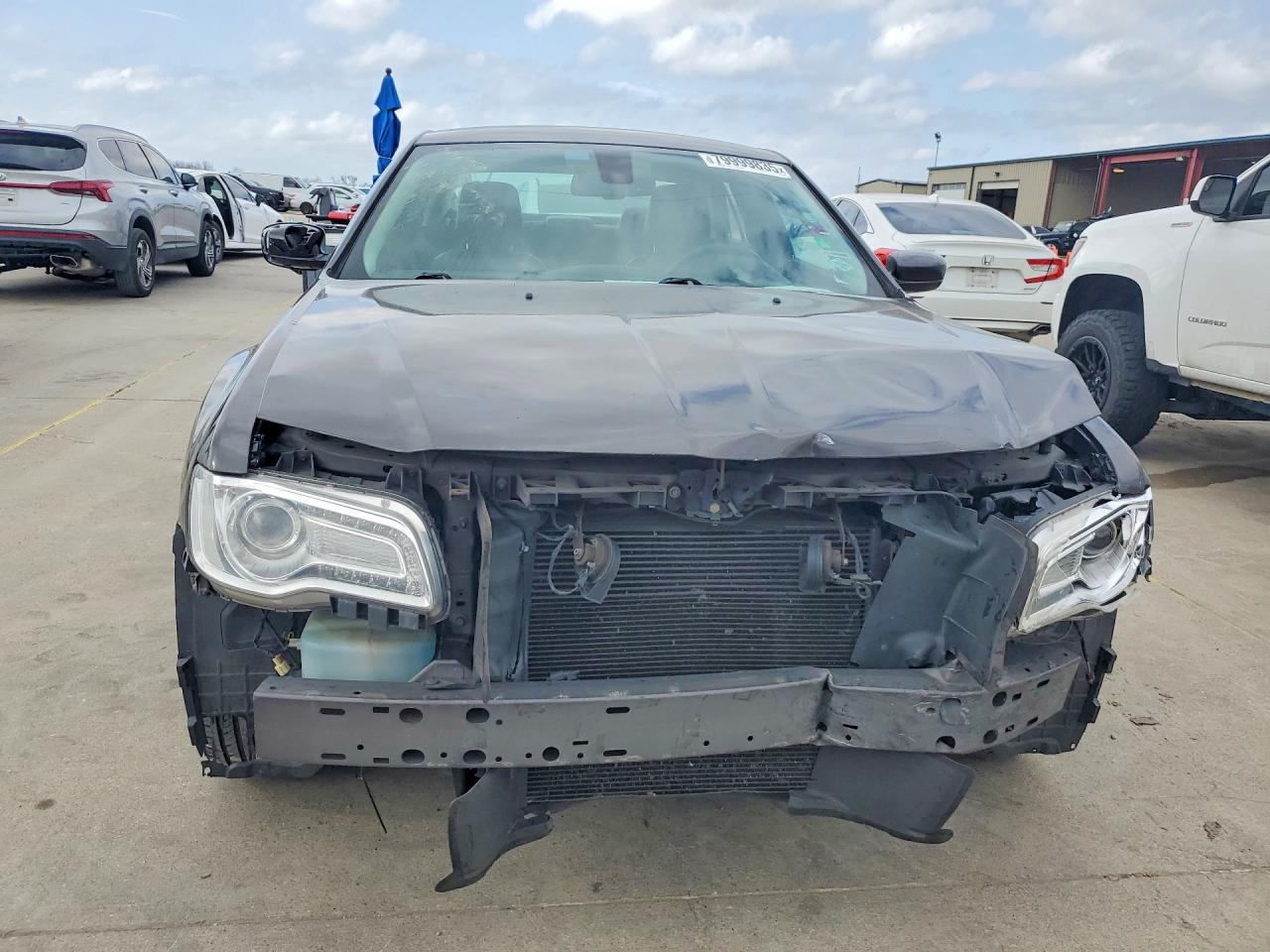2015 CHRYSLER 300 LIMITED photo 5
